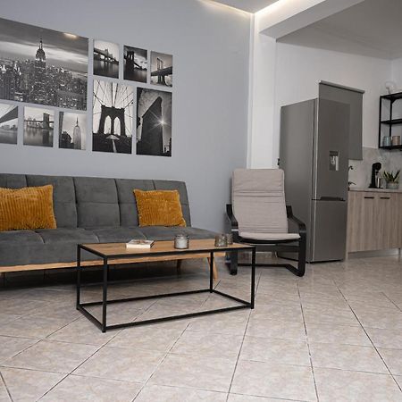 Thalia Apartments Kalamata Exterior foto